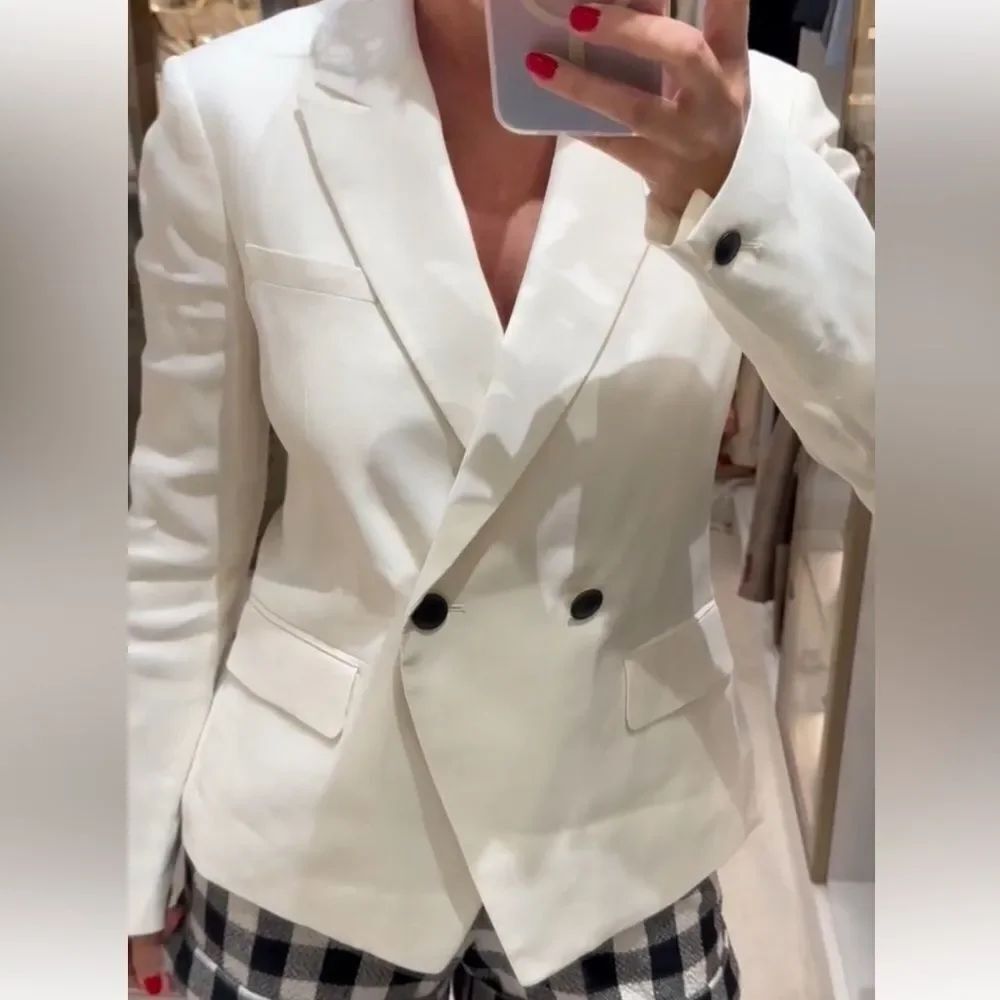 Rag & Bone Blazer
RR17